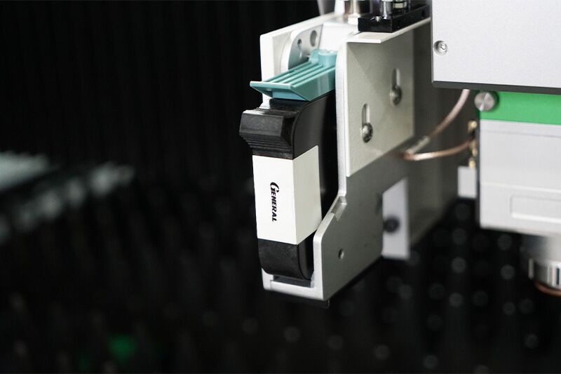 metal door fiber laser cutting machine metal fiber laser cutting machine price (5) metal door fiber laser cutting machine metal fiber laser cutting machine price