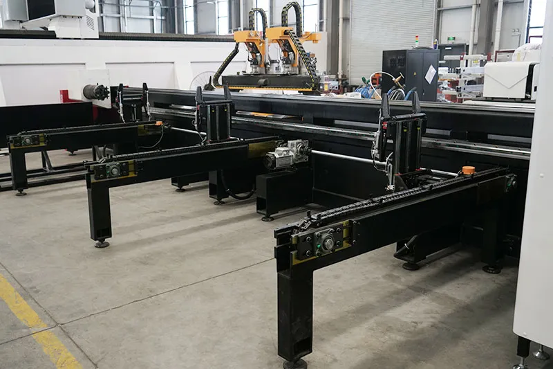 semi automatic laser tube cutting machine (14) semi automatic laser tube cutting machine (14)
